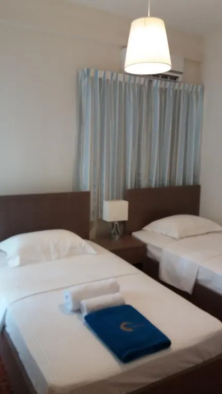 شقة لارنكا  في 240 Depa Court